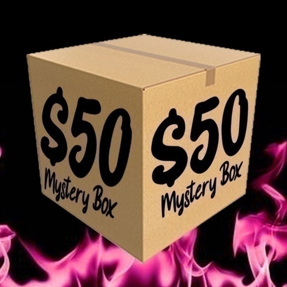 IN LOVE WITH OUR NEW STYLES MYSTERY BOX 2024 - Picture 3 of 8